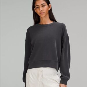 Lululemon Black Cropped Sweatshirt